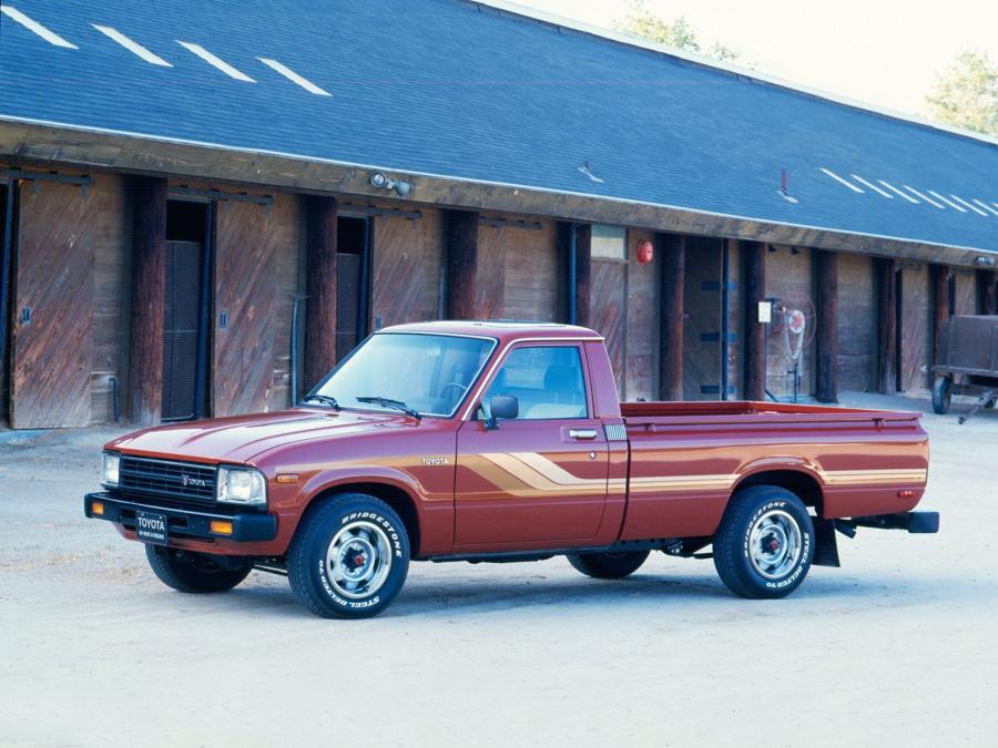  Toyota Deluxe Long Truck 2WD 1982 года  (фото 3 из 8)